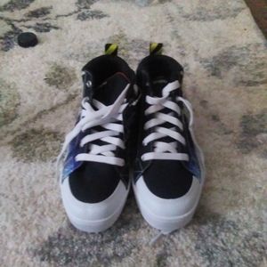 COPY - Boys nasa Skechers size 11 nwt